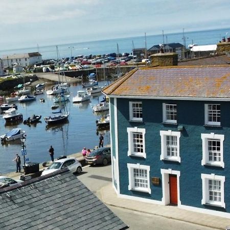 Hive Townhouse Hotel Aberaeron Buitenkant foto