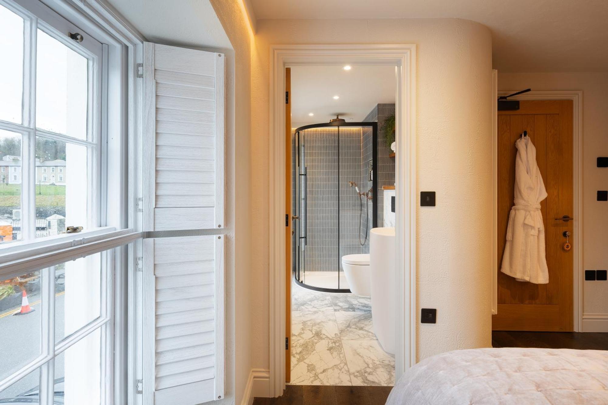 Hive Townhouse Hotel Aberaeron Buitenkant foto