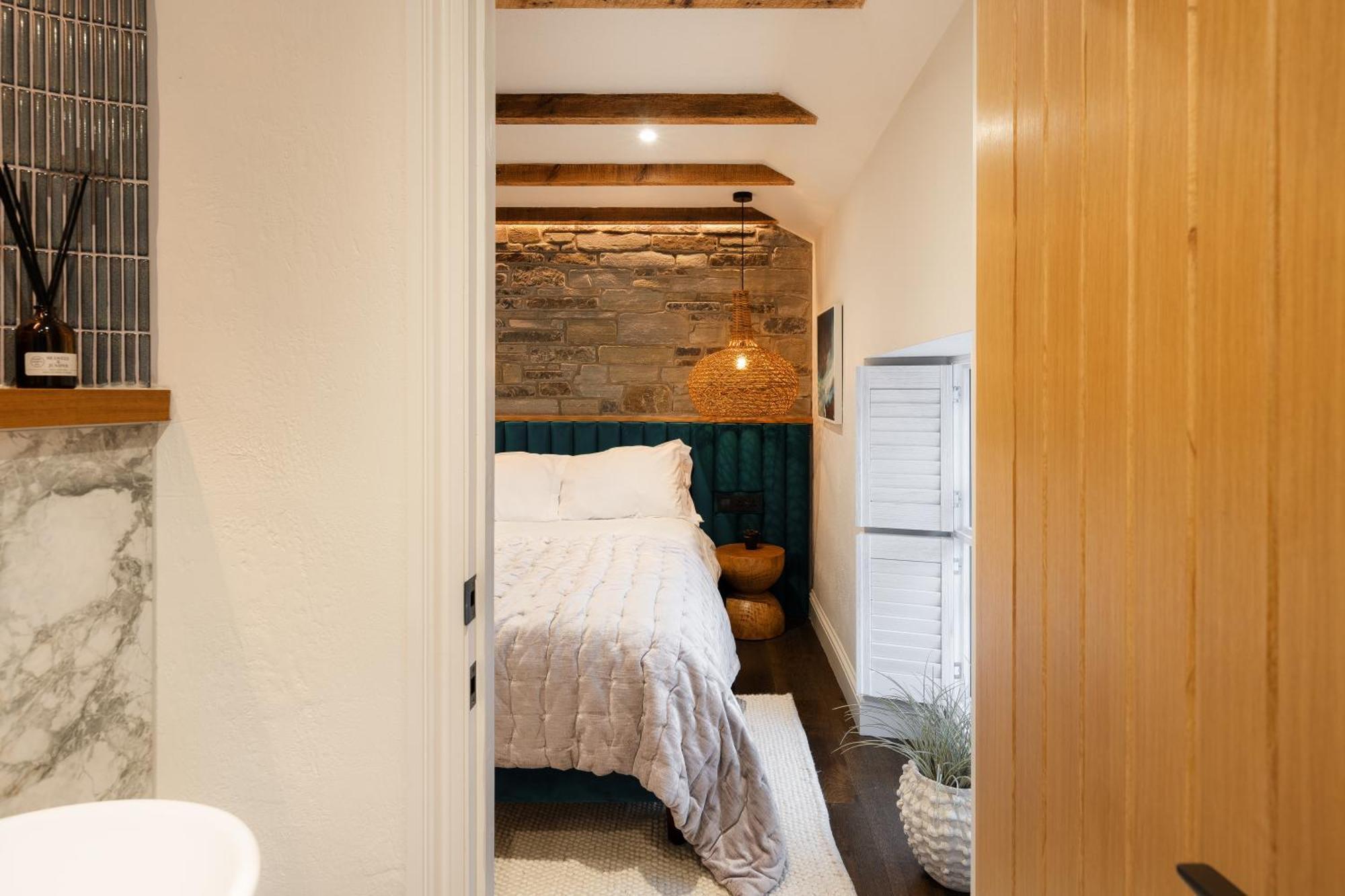 Hive Townhouse Hotel Aberaeron Buitenkant foto