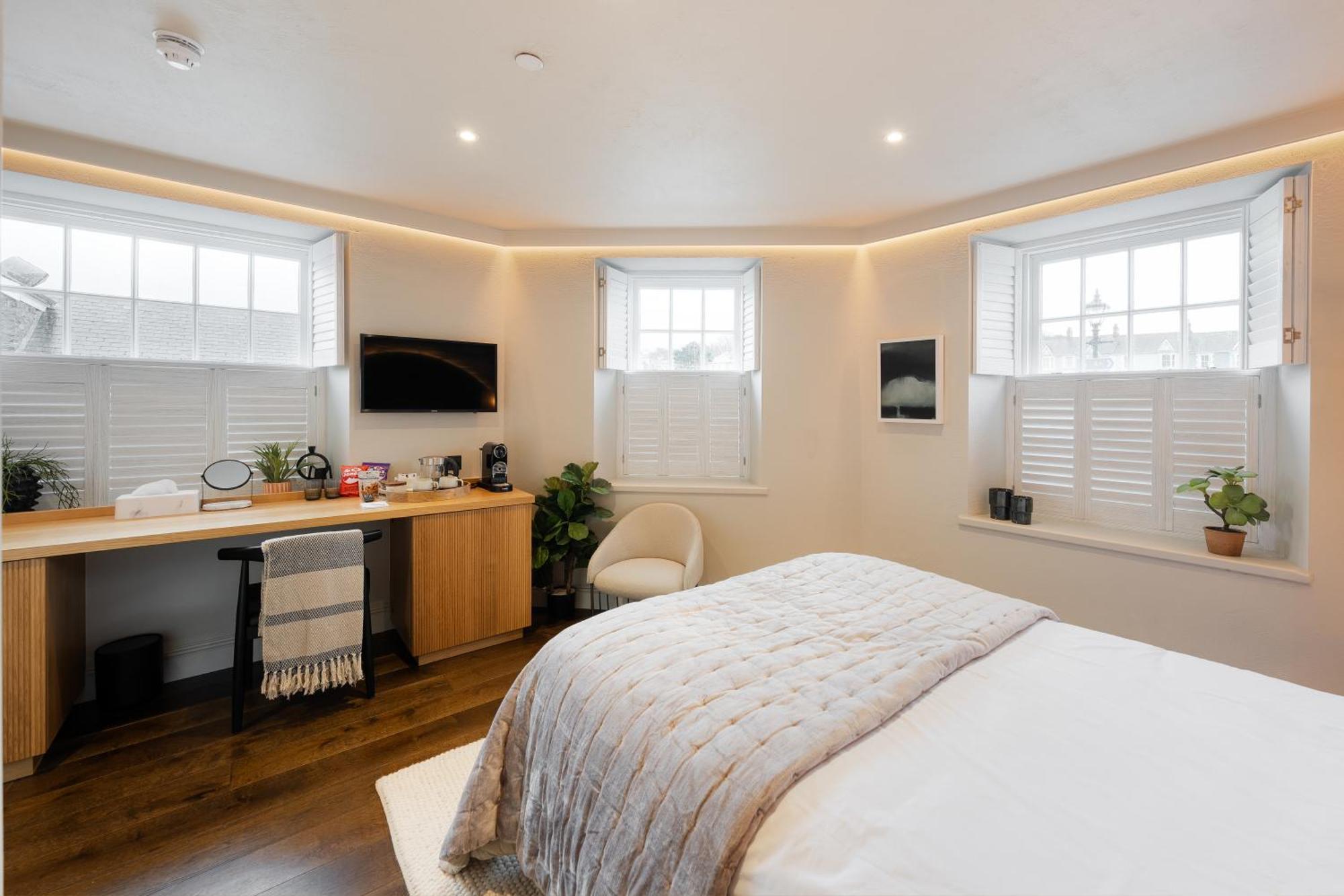 Hive Townhouse Hotel Aberaeron Buitenkant foto