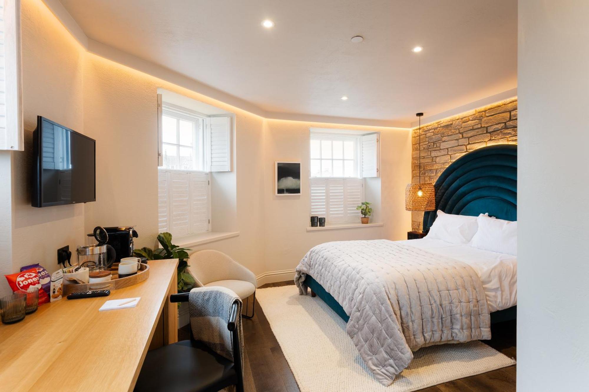 Hive Townhouse Hotel Aberaeron Buitenkant foto