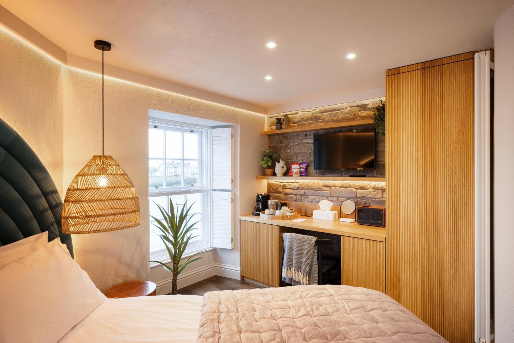 Hive Townhouse Hotel Aberaeron Buitenkant foto